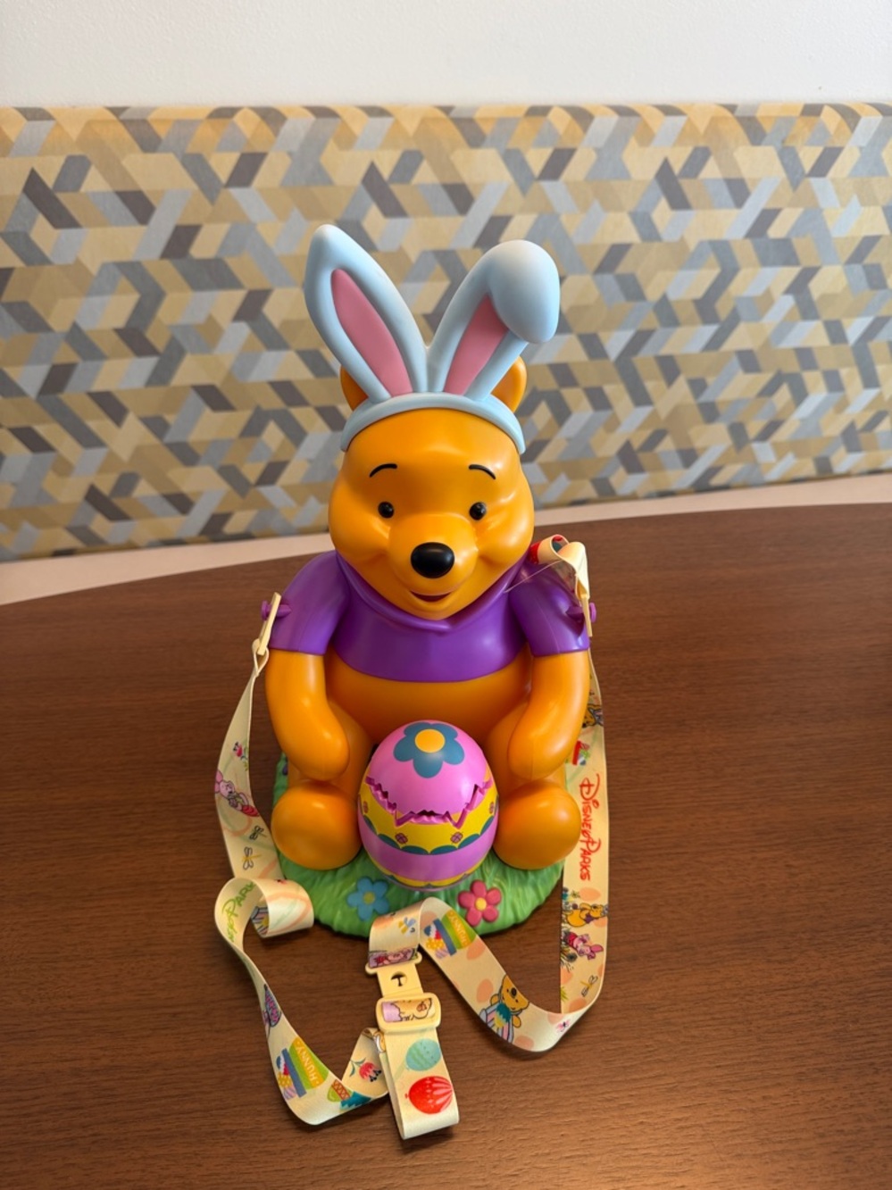 DisneyEaster Winnie the Pooh popcorn bucket new - Picture 3 of 9